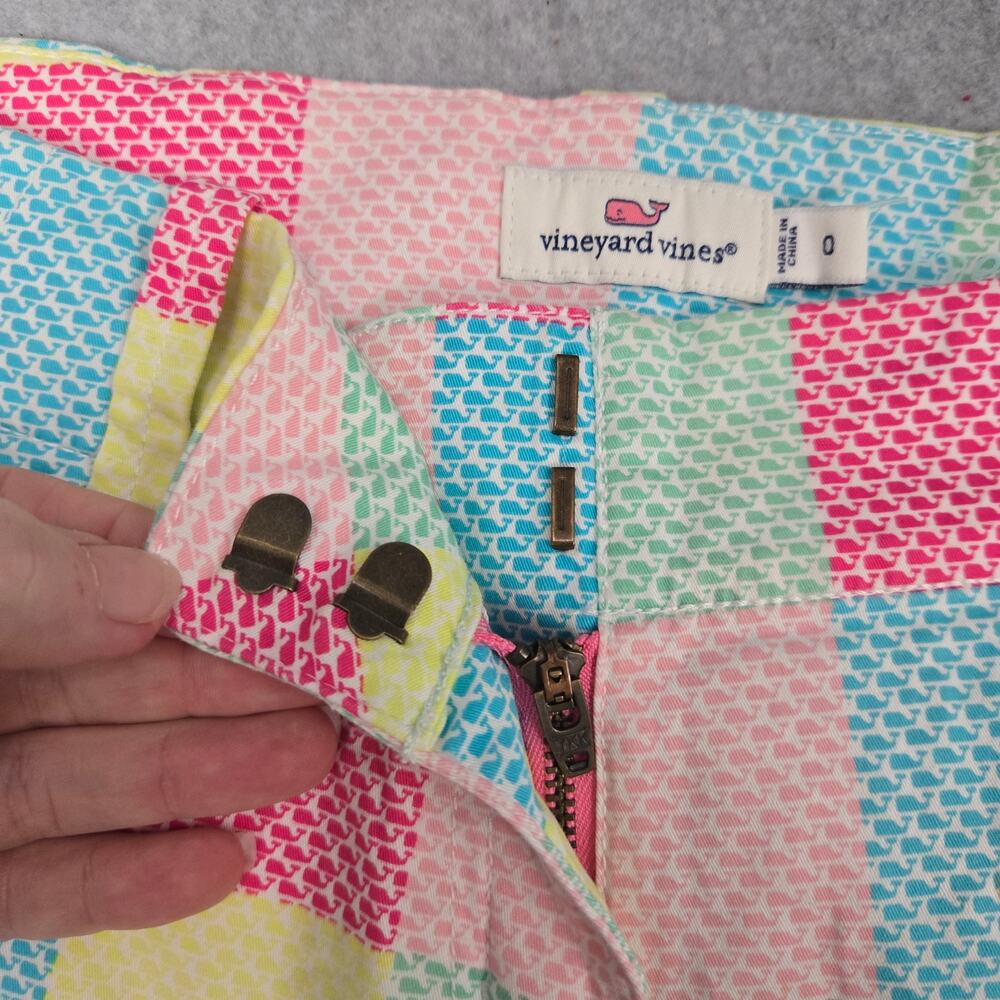 Vineyard Vines Patchwork Whale Every Day Shorts S… - image 5